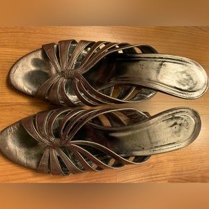 Donald Pliner dress shoes